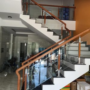 Cầu thang kính – 009